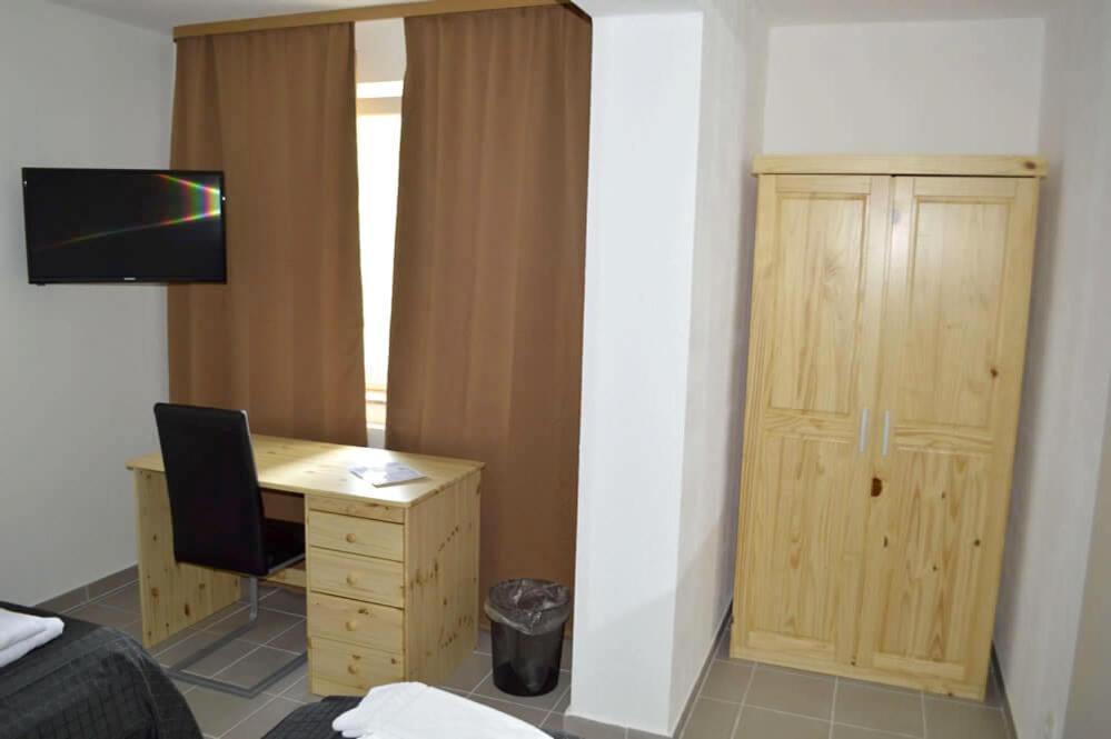 Zwei Raben Pension Mainz Luaran gambar