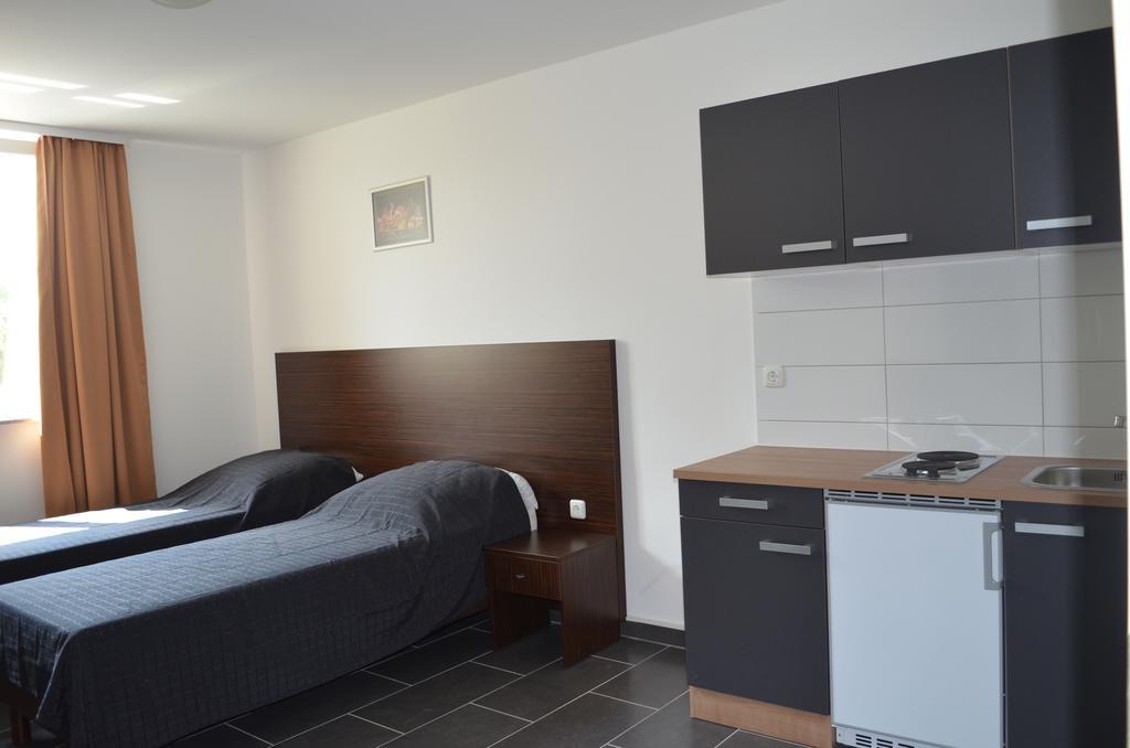 Zwei Raben Pension Mainz Bilik gambar