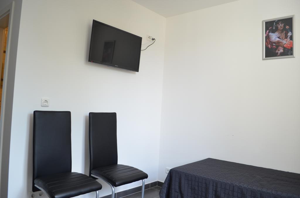 Zwei Raben Pension Mainz Bilik gambar