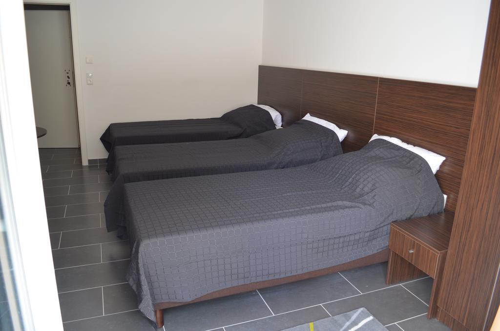 Zwei Raben Pension Mainz Bilik gambar