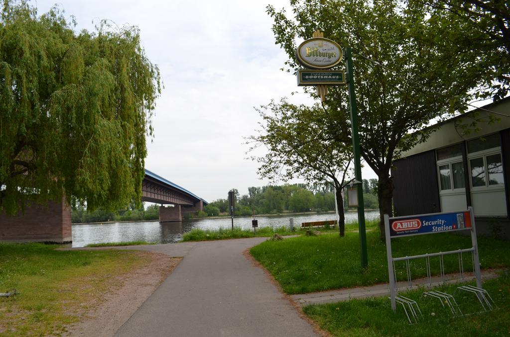 Zwei Raben Pension Mainz Luaran gambar