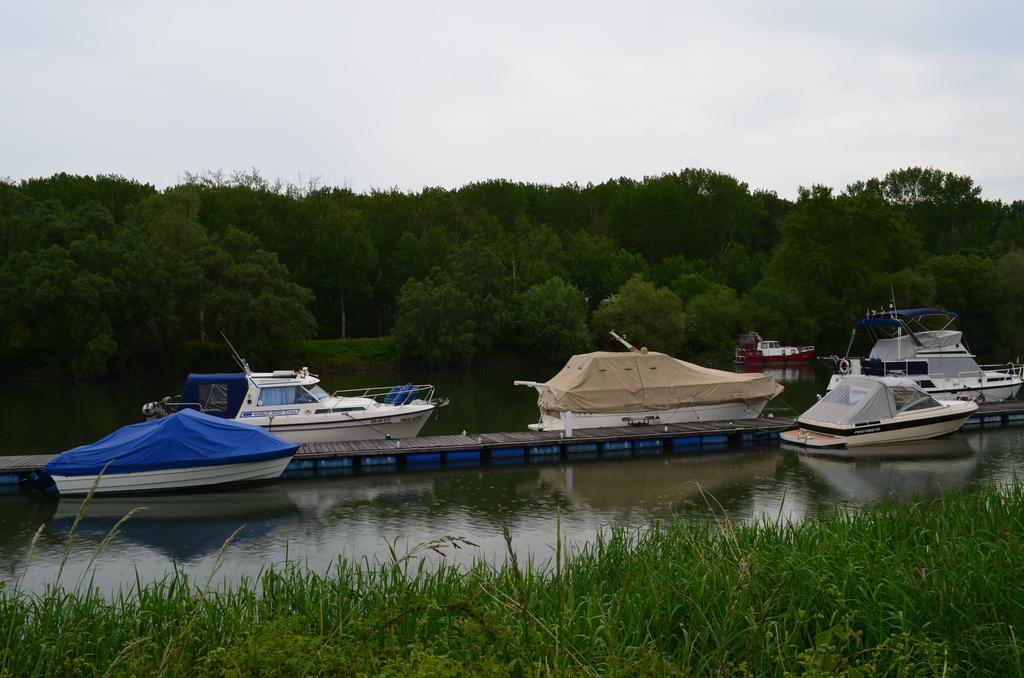 Zwei Raben Pension Mainz Luaran gambar