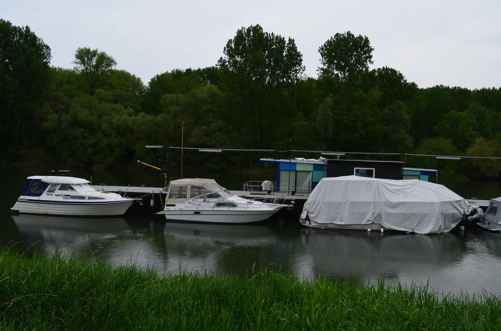 Zwei Raben Pension Mainz Luaran gambar