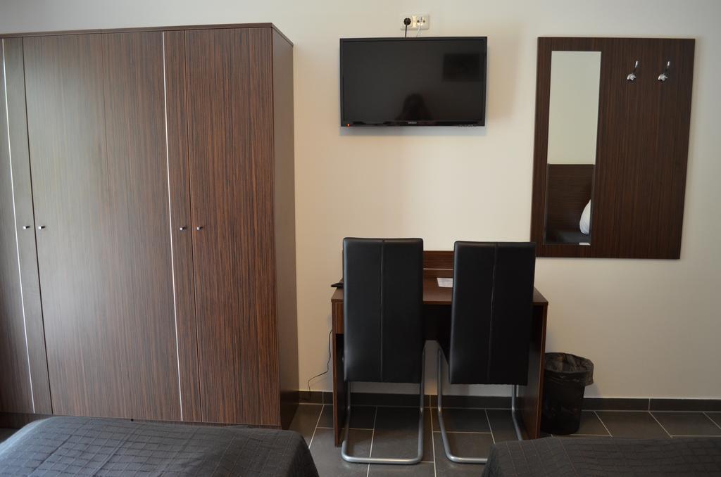 Zwei Raben Pension Mainz Luaran gambar