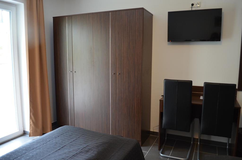 Zwei Raben Pension Mainz Luaran gambar